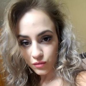 Meet your Posher, Krystal